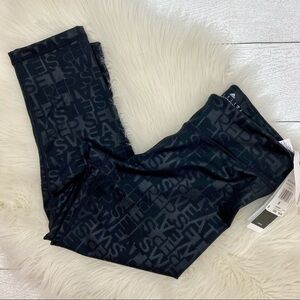NWT Adidas Cropped activewear leggings size S